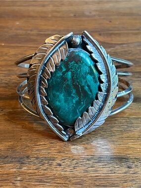 Native American Sterling Silver Green Turquoise Cuff Bracelet